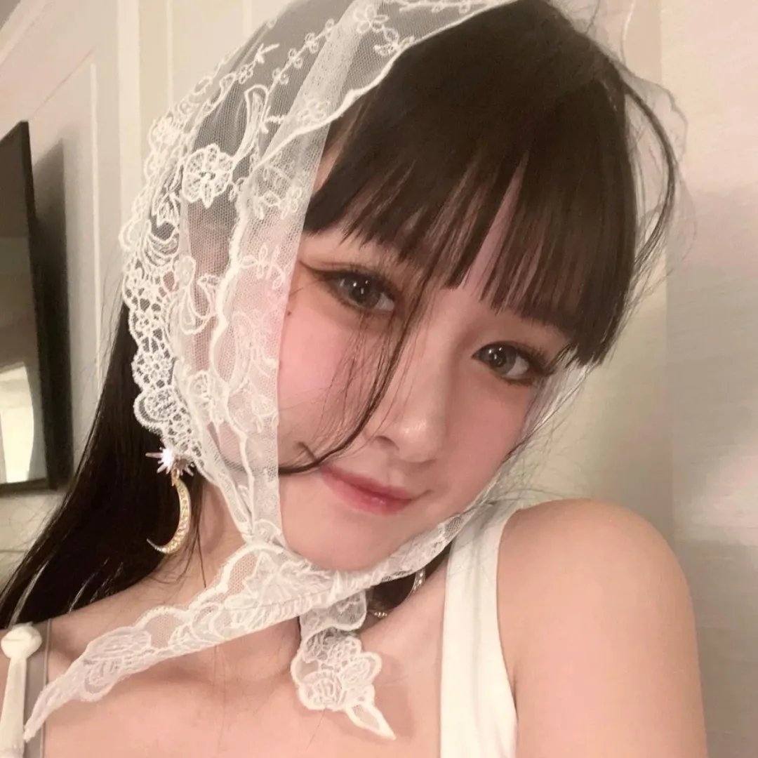 树林里的夫妻